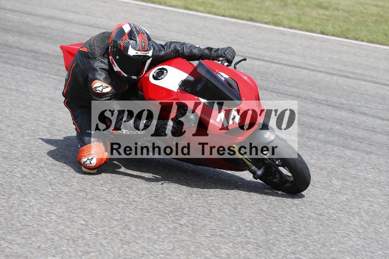 /27 12.06.2025 Ducati Schweiz Trackday Warmup  ADR/gelb-jeaune/14